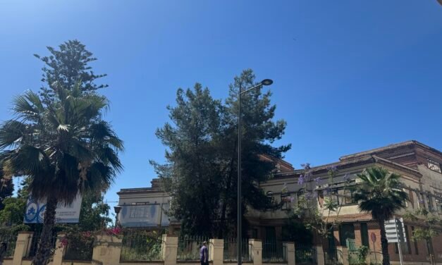 El Ayuntamiento favorece la rehabilitación del Colegio Ferroviario