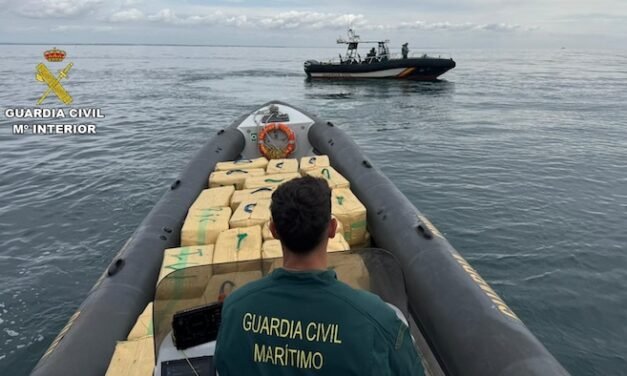 Intervienen más de 3.700 kilos de hachís tras una persecución en el río Guadiana