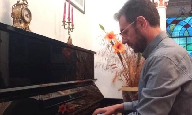 Camuñas Díaz ofrece un concierto de piano en la Sala 1900