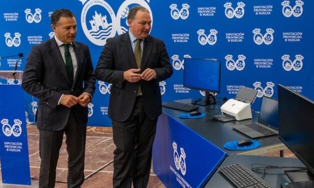 Diputación entrega 648 equipos informáticos a ayuntamientos para mejorar la atención ciudadana
