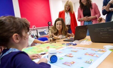 Inaugurado el colegio ‘Muelle del Tinto’ tras una inversión de 6,7 millones