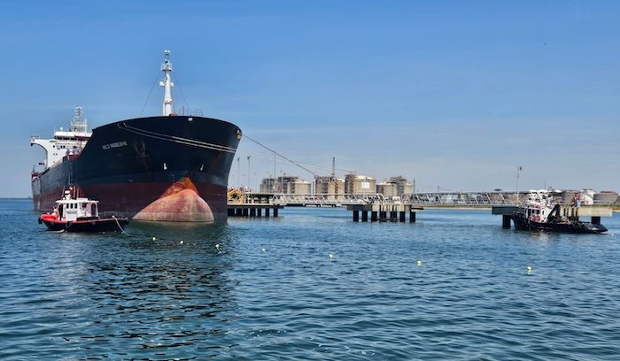 Capitanía Marítima moviliza a más de un centenar de efectivos para un simulacro de vertido por 30.000 litros de gasoil al mar