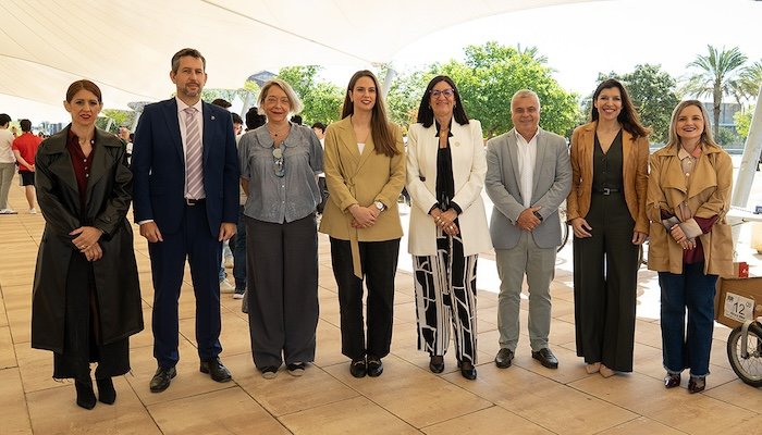 Éxito de participación en la X competición de vehículos solares de la UHU