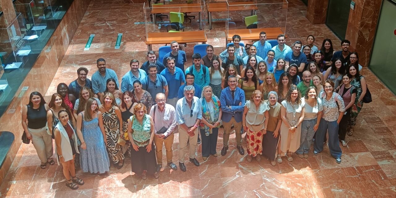 Más de 100 nuevos residentes inician su especialización en los hospitales y centros de salud de Huelva