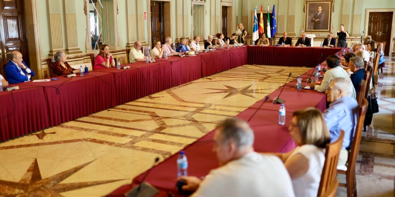 Huelva se une para erradicar la violencia hacia los mayores