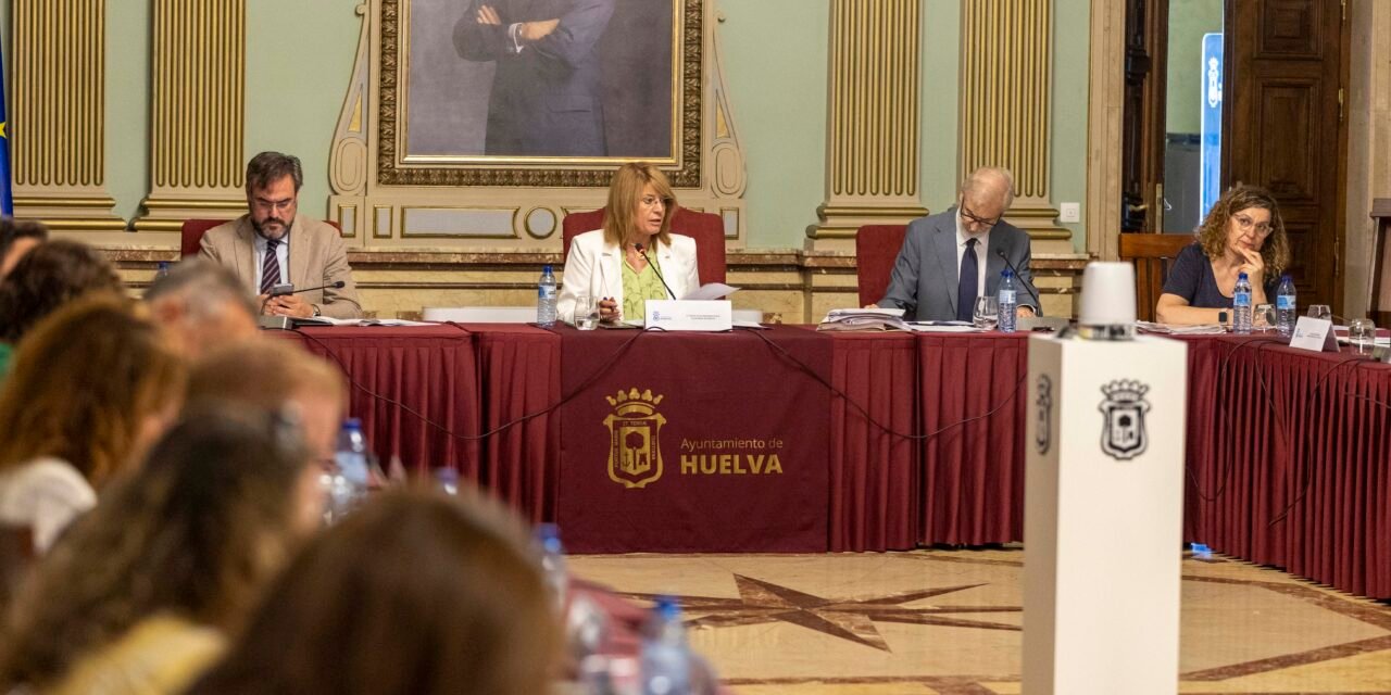 El Pleno aprueba las modificaciones urbanísticas para generar aparcamientos en El Punto y La Merced