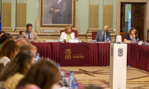 El Pleno aprueba las modificaciones urbanísticas para generar aparcamientos en El Punto y La Merced