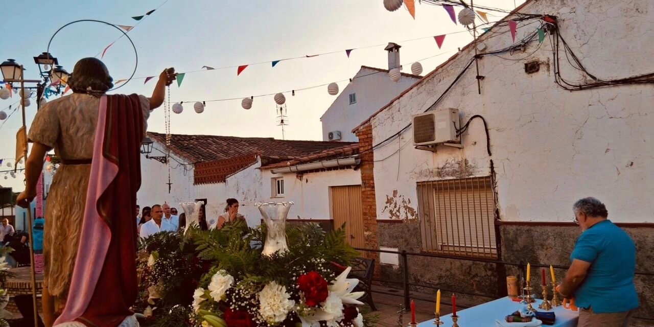 San Juan Bautista se reencuentra con su gente en el Alto de la Mesa