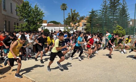 Estudiantes de Huelva donan más de 1.000 euros a La Sonrisa de Rafa