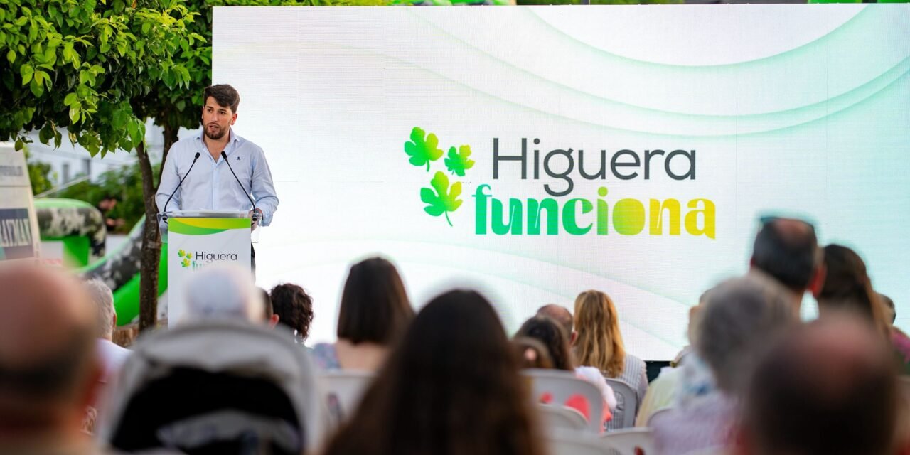 El alcalde de Higuera hace balance de dos años de gestión ‘cara a cara’ con sus vecinos