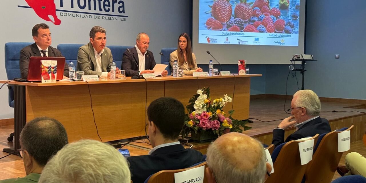 La CR Palos consolida la agricultura de precisión con el proyecto BerrySostenible