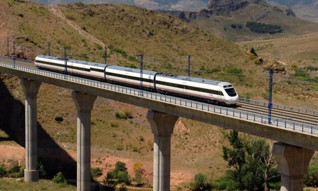 Renfe programa 179 autobuses para los trenes de Huelva por obras en la vía