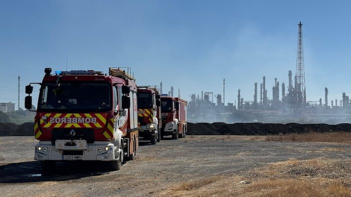 Controlado un incendio de matorral en Palos de la Frontera
