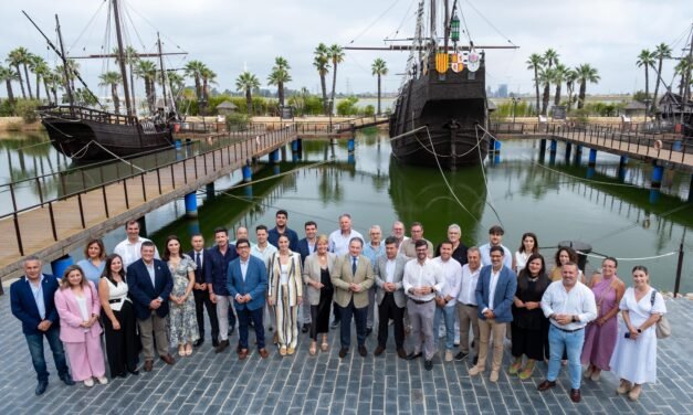 Toscano firma los primeros convenios de un plan «sin precedentes» para inversiones municipales