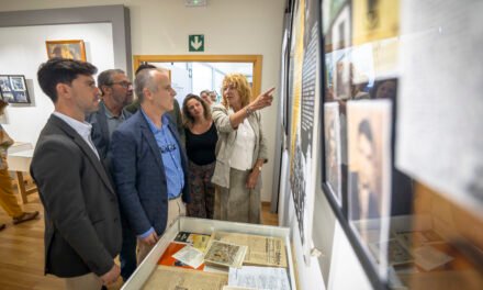 Una exposición aborda la primera etapa profesional de Jesús Hermida