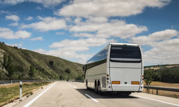 La Junta aplica nuevas bonificaciones al transporte público
