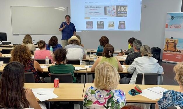 La UNIA aborda el oficio del escritor a fondo y las relaciones con el sector