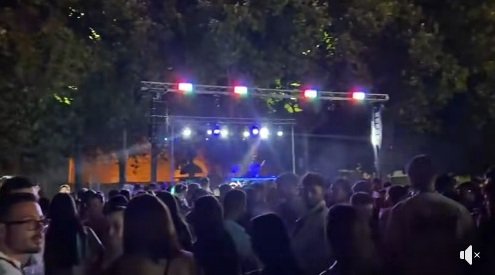 Valverde suspende la actuación de un DJ por proclamas franquistas y xenófobas