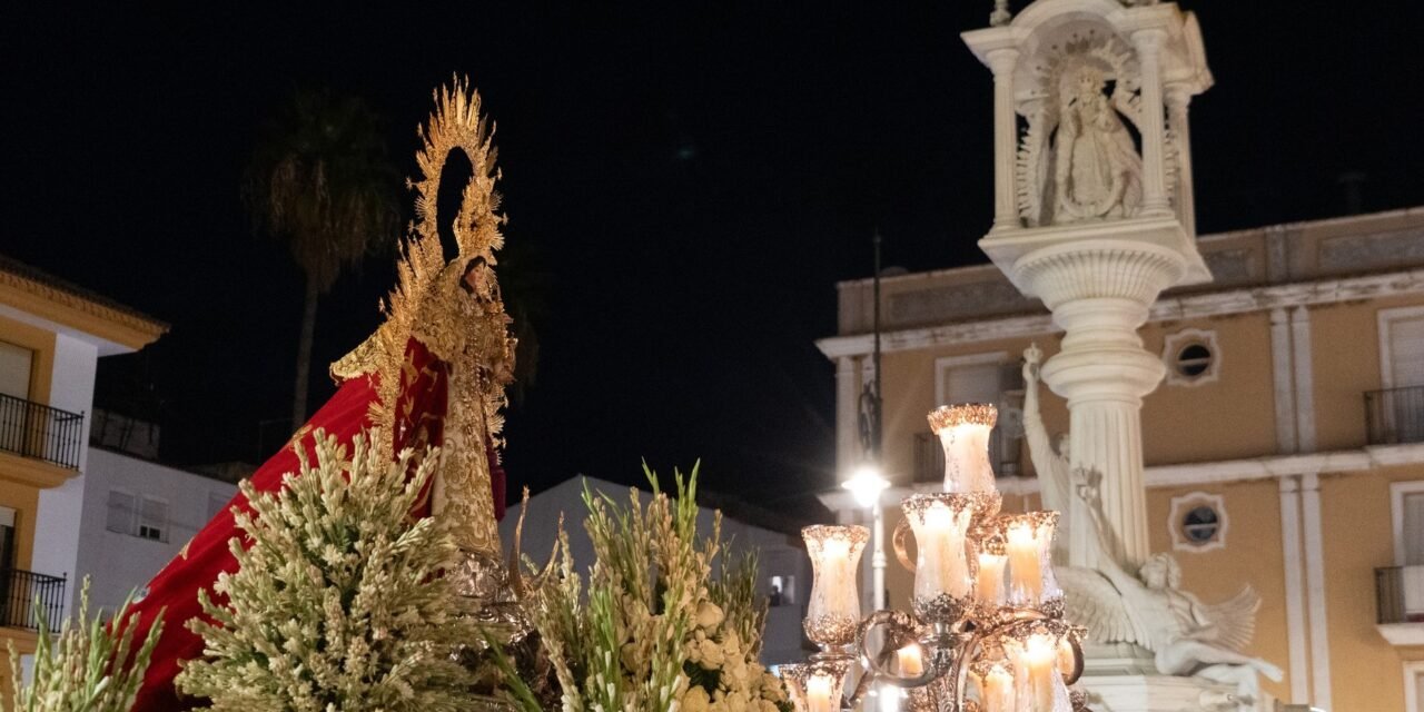Moguer vive un espectacular ‘Día de la Virgen’