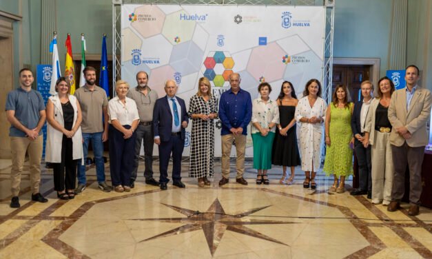 El Ayuntamiento entrega sus VII Premios al Comercio de Huelva