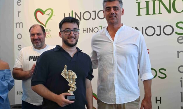 Cristian Silva se impone en el I Torneo de Ajedrez Villa de Hinojos