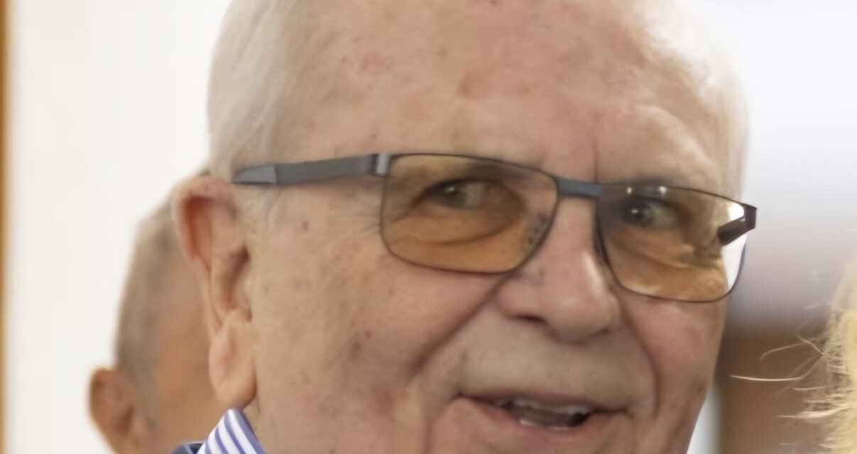 García Villalba lleva su nuevo libro al Centro Cultural José Luis García Palacios