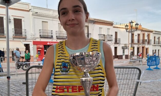 Regina Herruzo gana la Nocturna de Bollullos