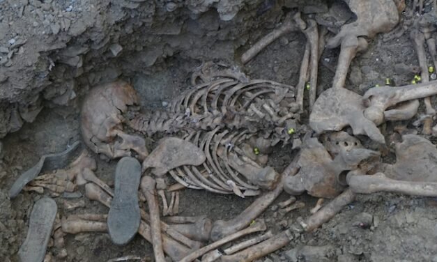 Valverde y Santa Olalla exhumarán sus fosas comunes