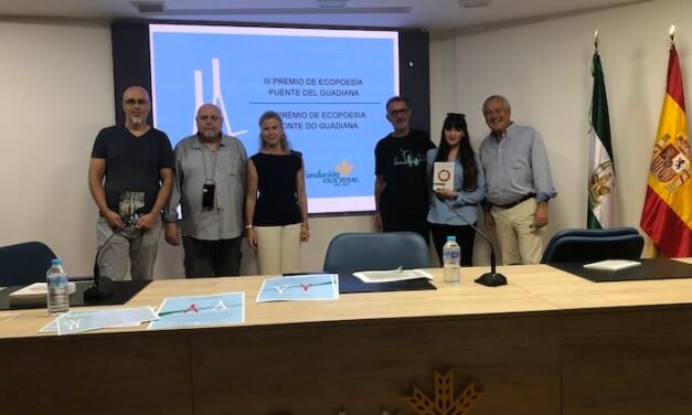 Caja Rural del Sur acoge a los ganadores del III Premio de Ecopoesía ‘Puente del Guadiana’