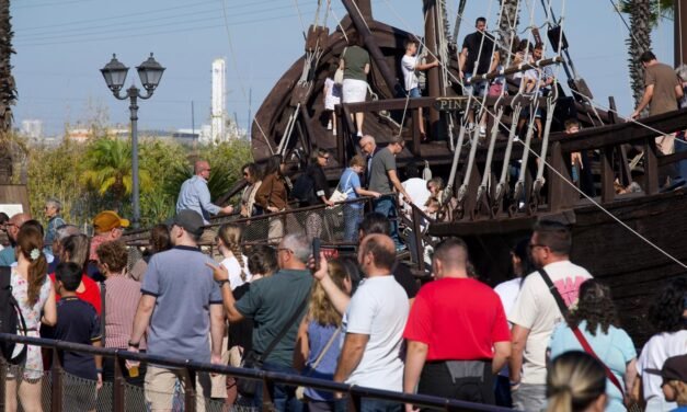 El Muelle de las Carabelas recibe más de 15.800 visitas el fin de semana
