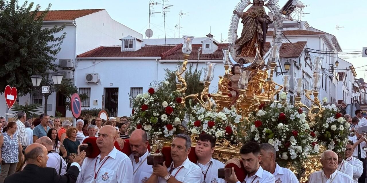 Riotinto arropa a su Patrona