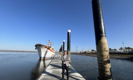 La Lonja del Puerto de Huelva abre un nuevo pantalán de atraque de 96 metros