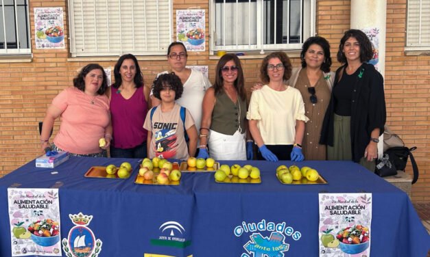 Alumnos de San Juan del Puerto se doctoran en alimentación saludable