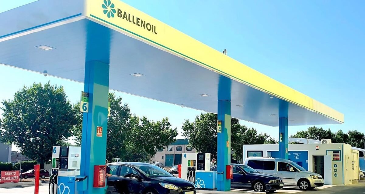 Ballenoil toma el liderato en las ‘lowcost’ con 350 estaciones y apunta a las 380 a final de año