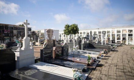 El Ayuntamiento refuerza los servicios en el cementerio