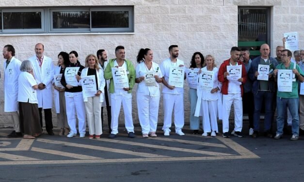 Nueva agresión de un paciente a un médico en el Hospital Juan Ramón Jiménez