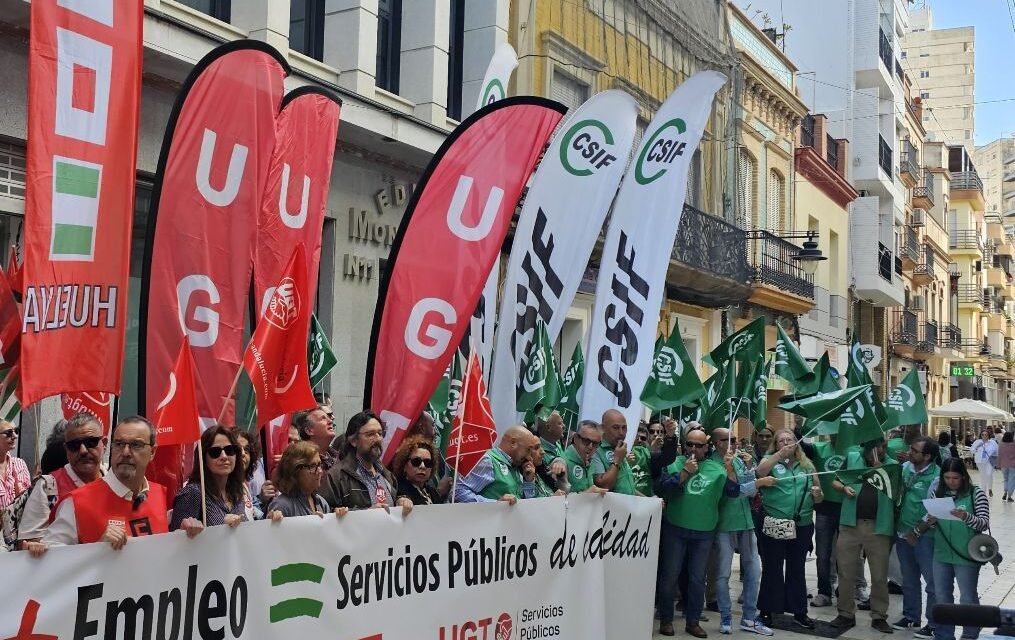 UGT, CCOO y CSIF salen a la calle por las condiciones de los empleados públicos