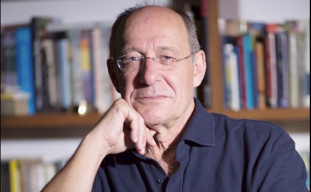 Díaz Trillo saca a la luz sus ‘Exorcismos de memoria’