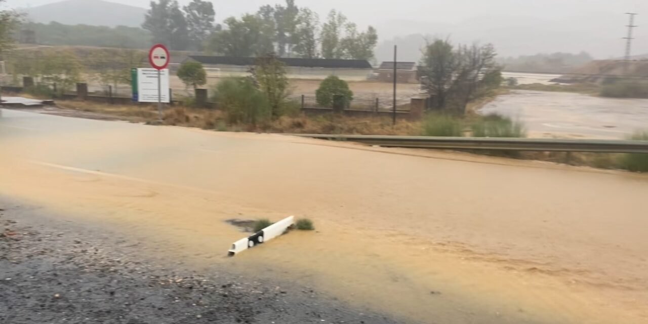 El temporal se ensaña de nuevo con Nerva
