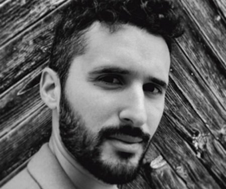 Morales Mateo desmonta mitos en ‘Huelvalogía’