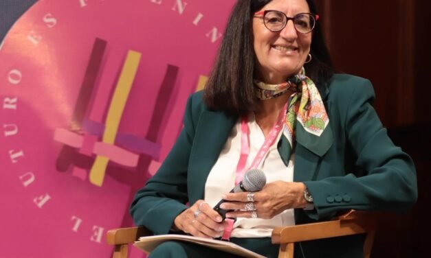 María Antonia Peña recibe el Premio al Talento Femenino