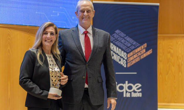 Aiqbe distingue a María del Mar Díaz Requejo con el Premio a la Ciencia y la Tecnología 2025