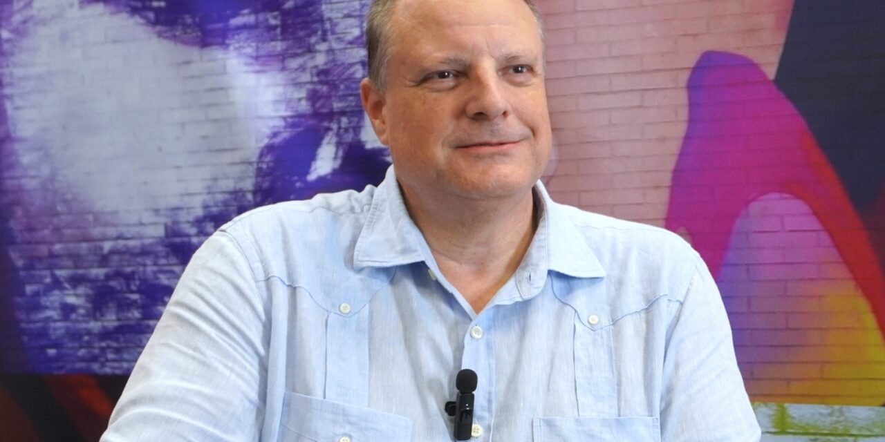 Cuenca se despide de la Defensoría Universitaria «muy satisfecho» de su gestión