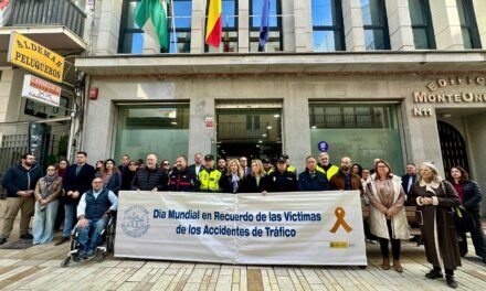 Huelva rinde homenaje a las víctimas de los accidentes de tráfico