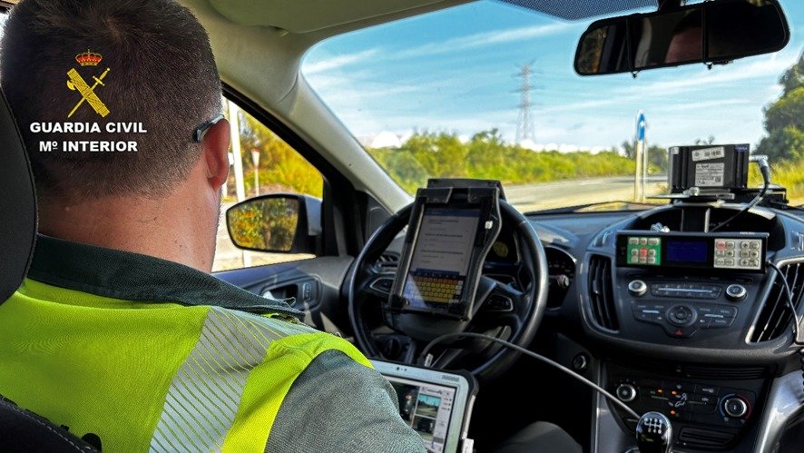 Investigan a un conductor por un delito contra la seguridad vial en Zalamea