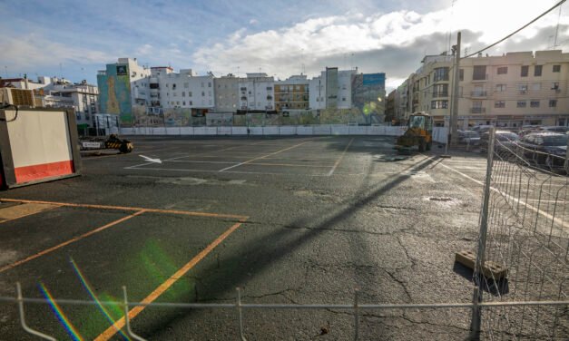 El Ayuntamiento libera 80 plazas de aparcamiento en las obras de la Plaza Mayor