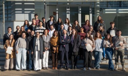 Setenta estudiantes asumen su compromiso con la representación y la participación en la UHU