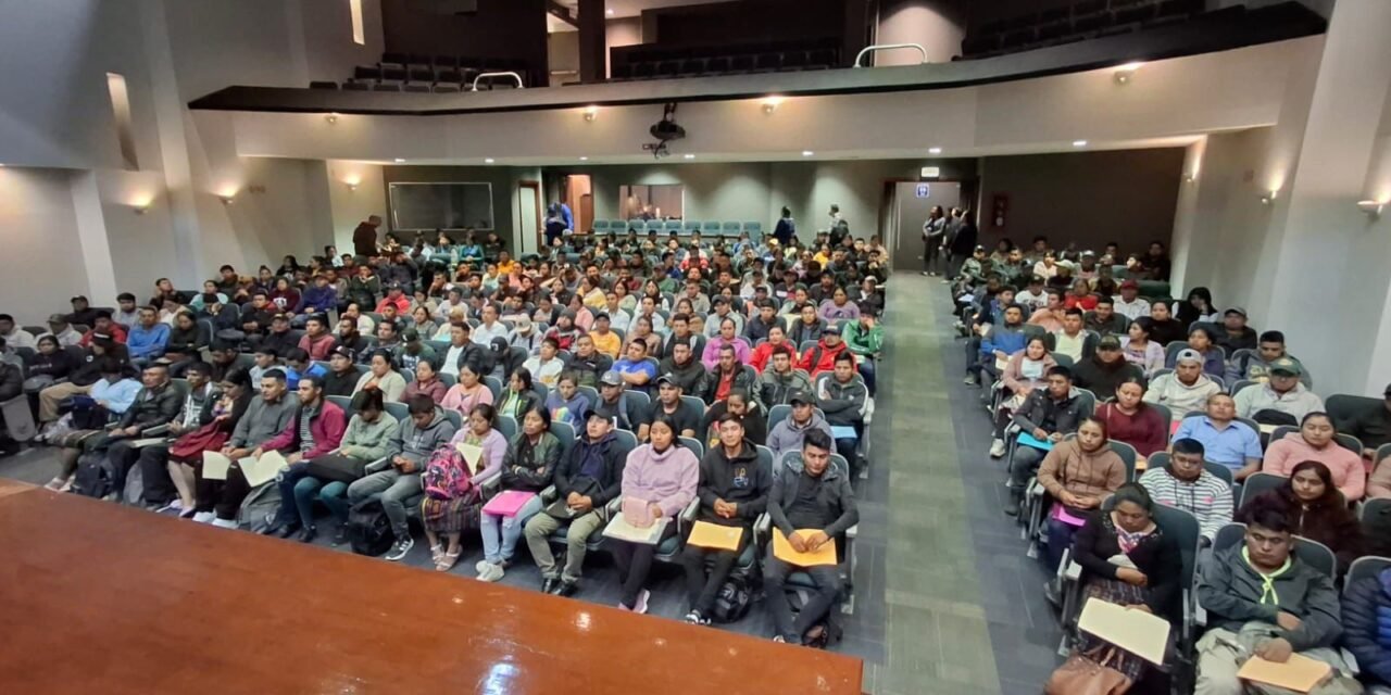 Freshuelva selecciona a 76 trabajadores de Guatemala para la próxima campaña