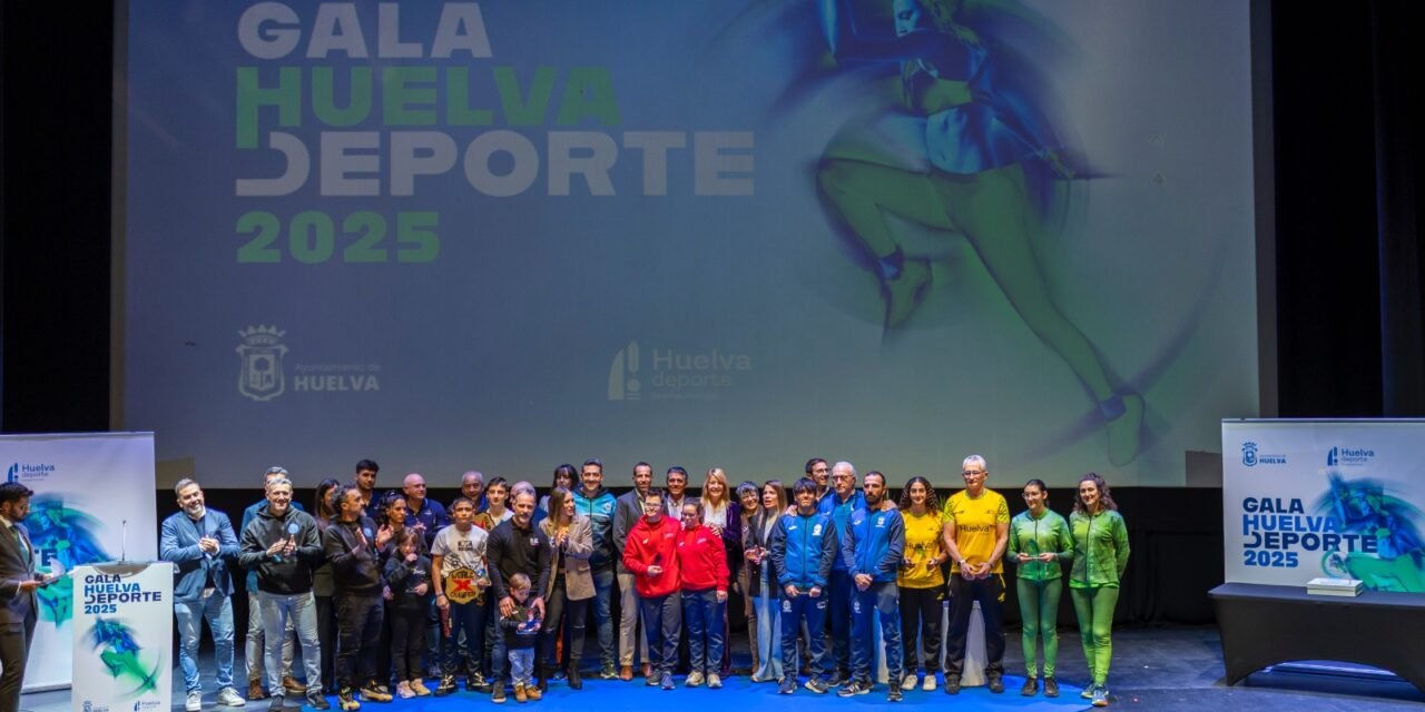 Emotivo homenaje a más de un centenar de deportistas onubenses