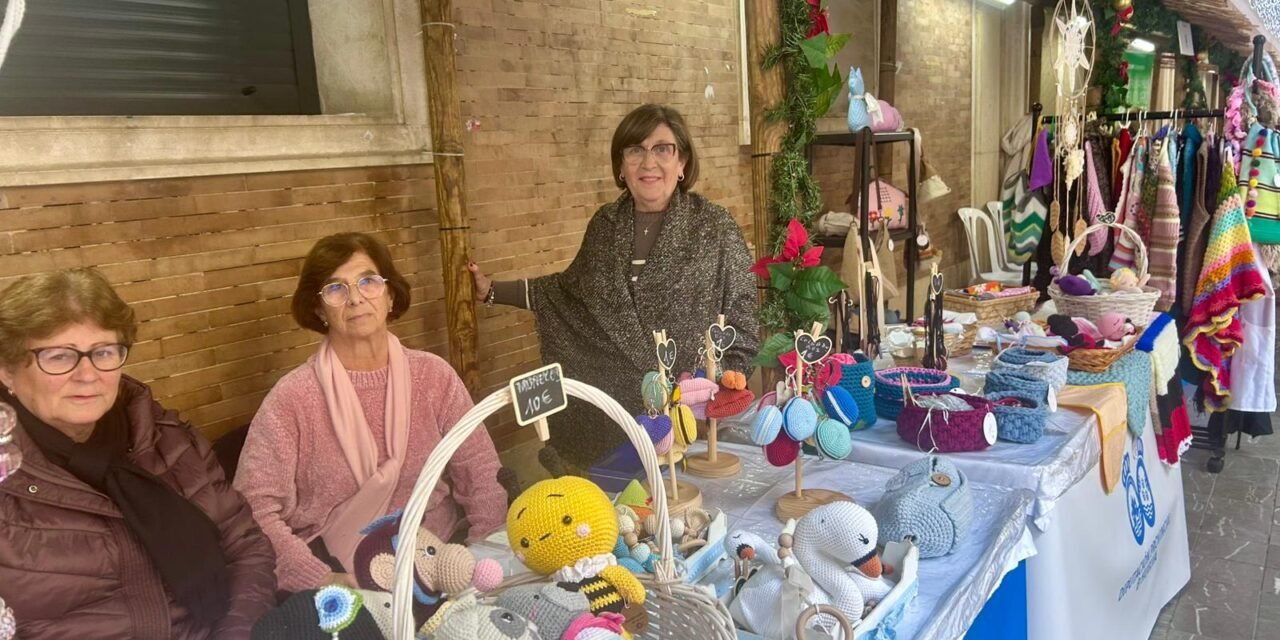 La Navidad más solidaria regresa a los soportales de la Diputación